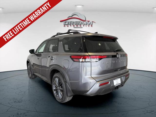 2026 Nissan Pathfinder SL