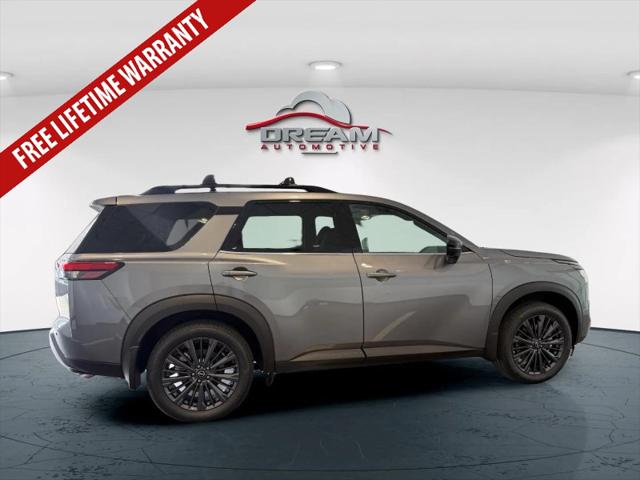 2026 Nissan Pathfinder SL