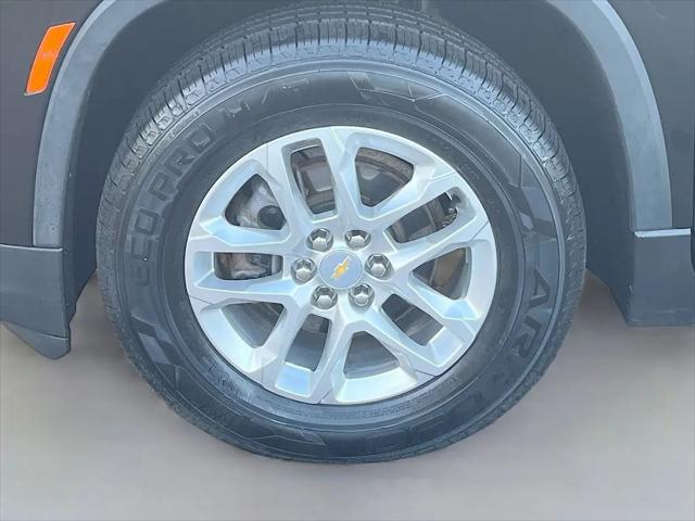 2023 Chevrolet Traverse AWD LS