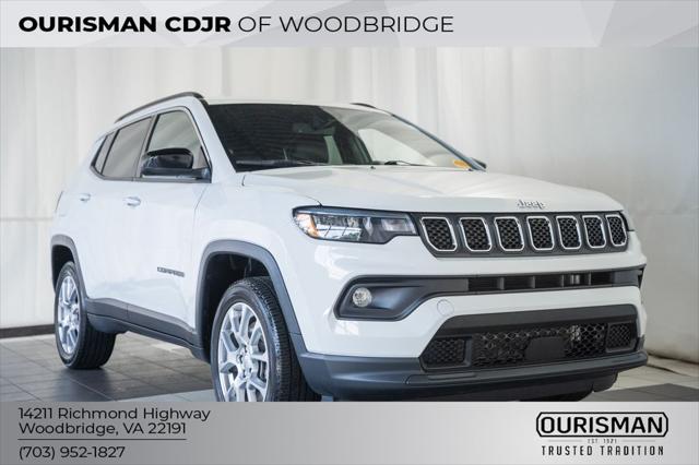 2023 Jeep Compass Latitude Lux FWD
