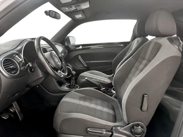 2012 Volkswagen Beetle 2.0T
