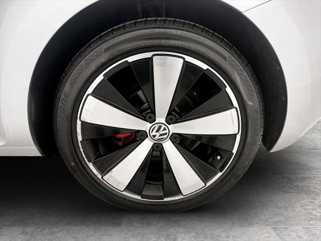 2012 Volkswagen Beetle 2.0T