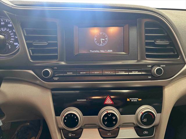 2019 Hyundai Elantra SE