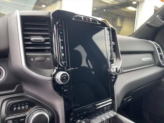 2023 Ram 1500 Big Horn Crew Cab 4x4 5'7" Box