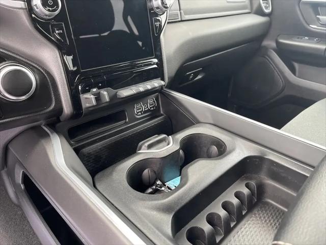 2023 Ram 1500 Big Horn Crew Cab 4x4 5'7" Box
