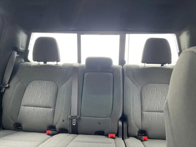 2023 Ram 1500 Big Horn Crew Cab 4x4 5'7" Box