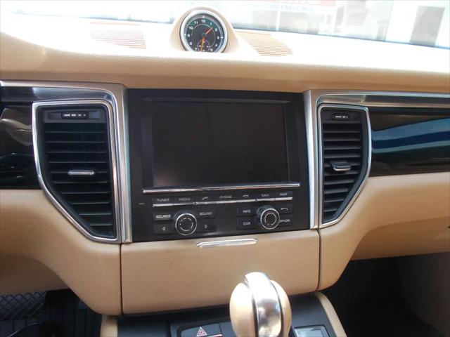 2016 Porsche Macan S