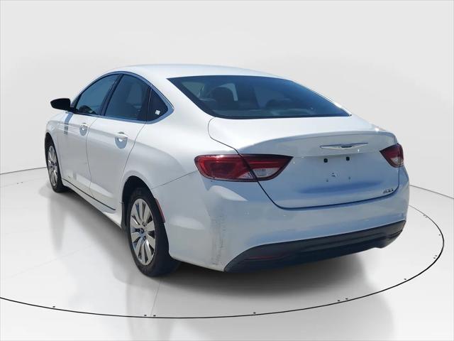 2016 Chrysler 200 LX