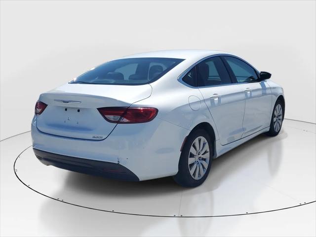 2016 Chrysler 200 LX