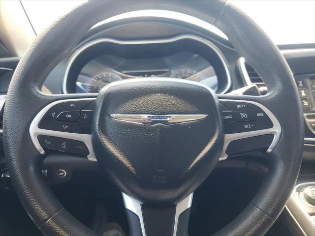 2016 Chrysler 200 LX