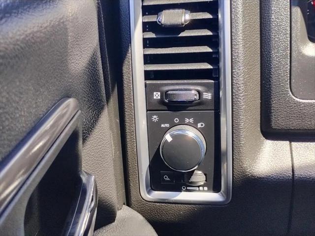 2022 Ram 1500 Classic Warlock Crew Cab 4x4 5'7" Box