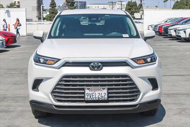 2025 Toyota Grand Highlander LE