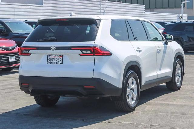 2025 Toyota Grand Highlander LE