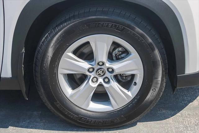 2025 Toyota Grand Highlander LE