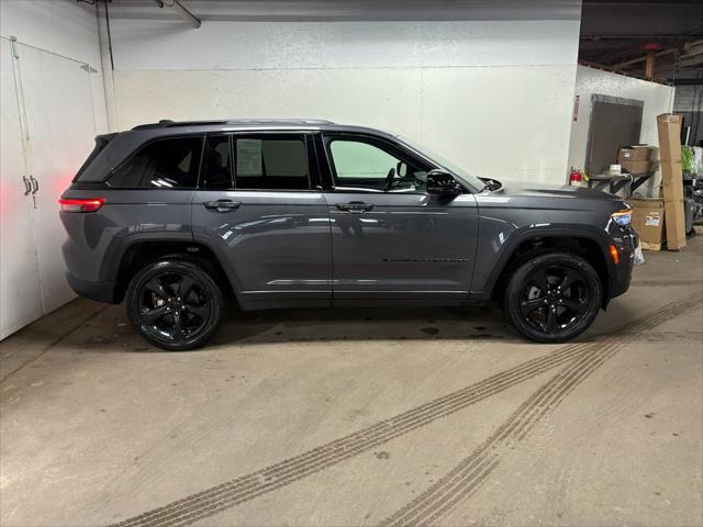 2024 Jeep Grand Cherokee Altitude 4x4
