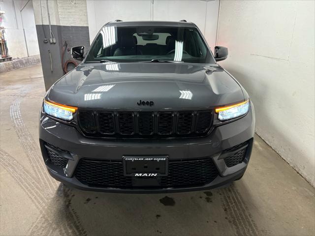 2024 Jeep Grand Cherokee Altitude 4x4