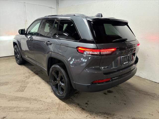 2024 Jeep Grand Cherokee Altitude 4x4