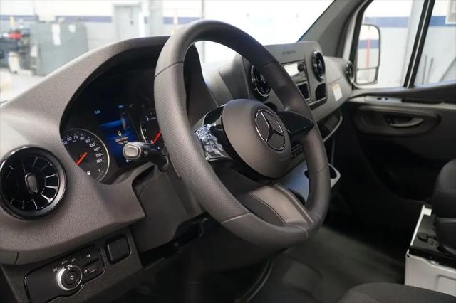 2026 Mercedes-Benz Sprinter 2500 Standard Roof 4-Cyl Diesel