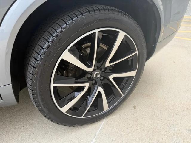 2018 Volvo XC90 T6 Momentum