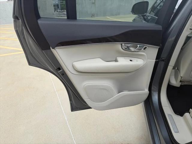 2018 Volvo XC90 T6 Momentum