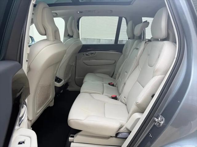 2018 Volvo XC90 T6 Momentum