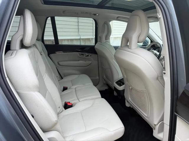 2018 Volvo XC90 T6 Momentum