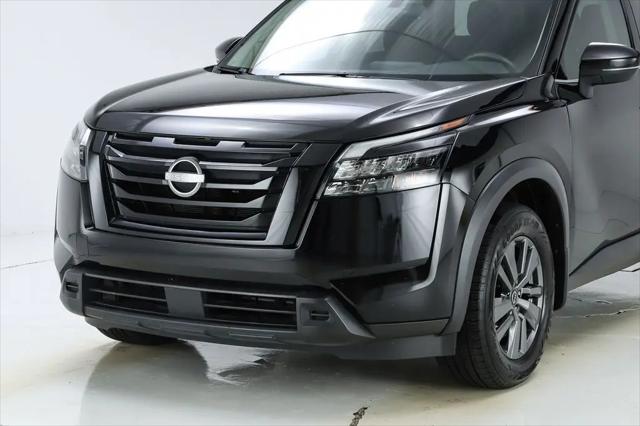 2023 Nissan Pathfinder SV FWD