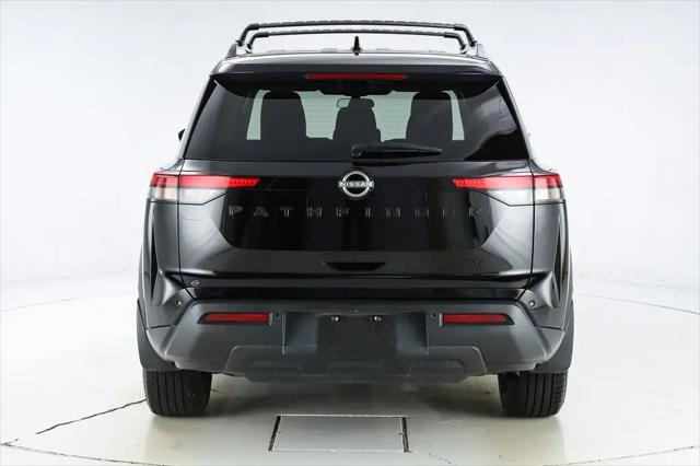 2023 Nissan Pathfinder SV FWD
