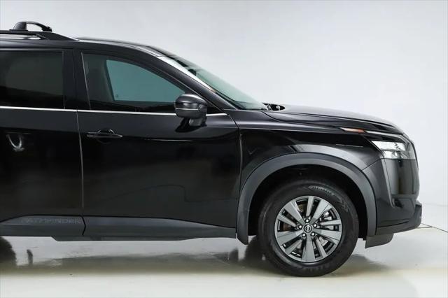 2023 Nissan Pathfinder SV FWD