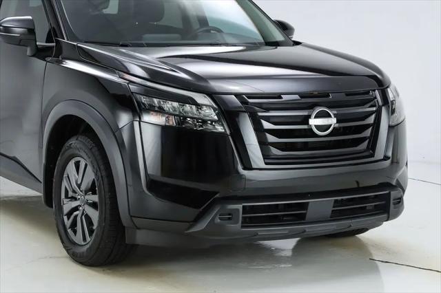 2023 Nissan Pathfinder SV FWD