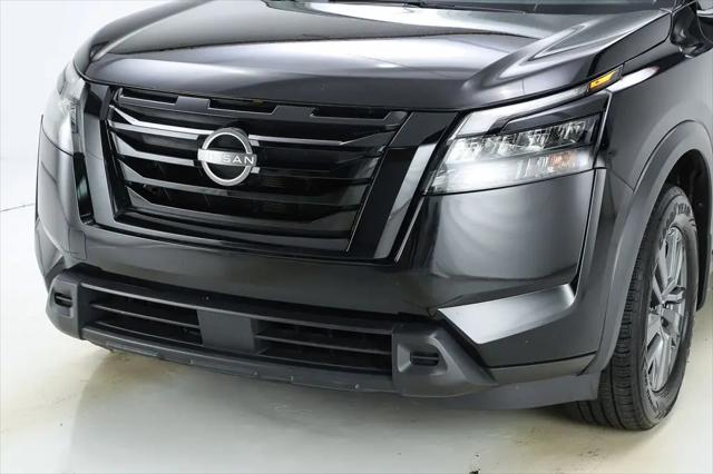 2023 Nissan Pathfinder SV FWD