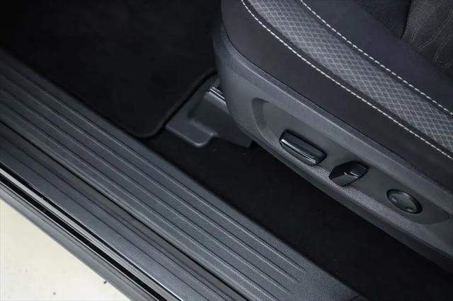 2023 Nissan Pathfinder SV FWD