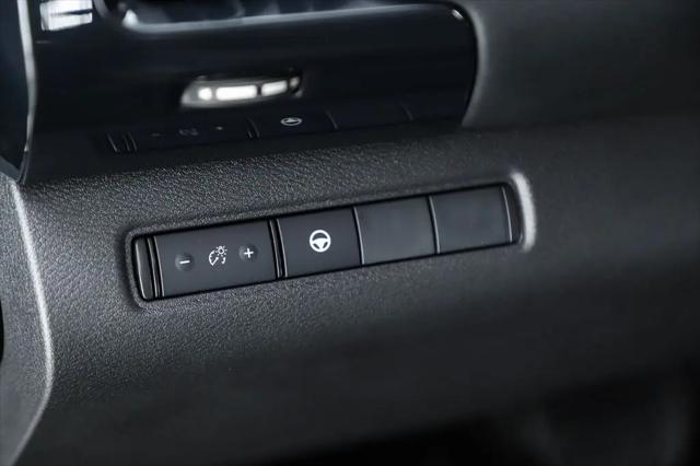 2023 Nissan Pathfinder SV FWD