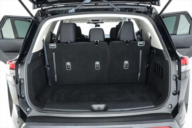 2023 Nissan Pathfinder SV FWD
