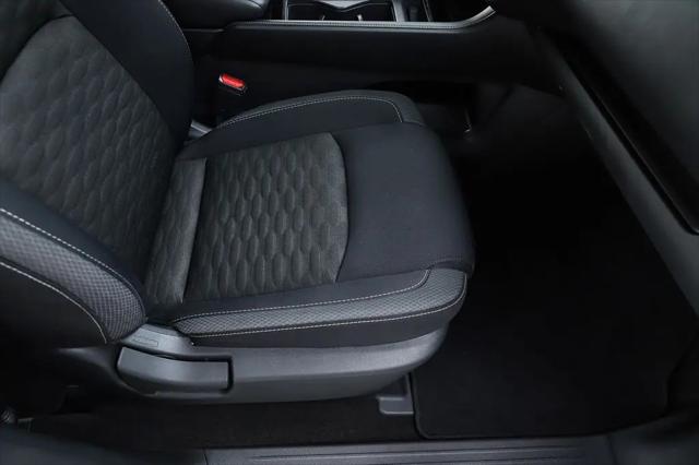 2023 Nissan Pathfinder SV FWD