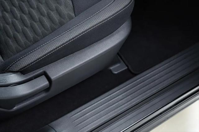 2023 Nissan Pathfinder SV FWD