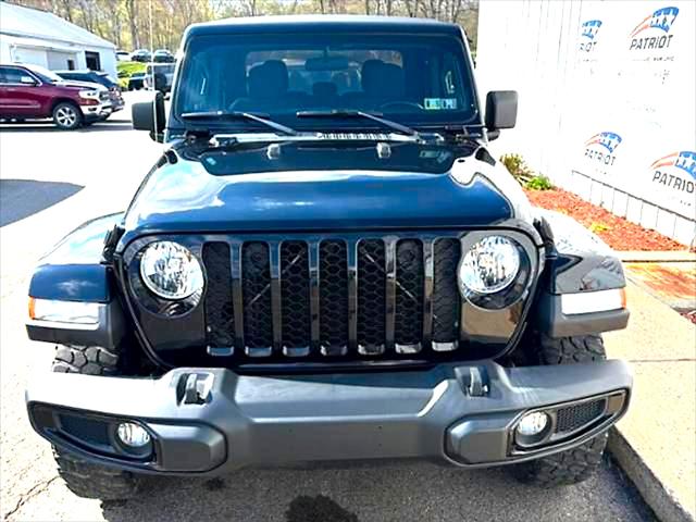 2021 Jeep Gladiator Willys 4x4 2021 Jeep Gladiator Willys 4x4