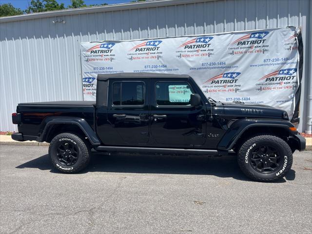 2021 Jeep Gladiator Willys 4x4 2021 Jeep Gladiator Willys 4x4