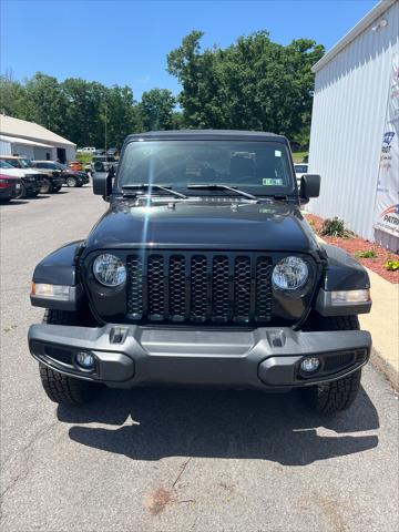 2021 Jeep Gladiator Willys 4x4 2021 Jeep Gladiator Willys 4x4
