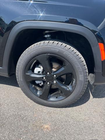 2023 Jeep Grand Cherokee Limited 4x4 2023 Jeep Grand Cherokee Limited 4x4