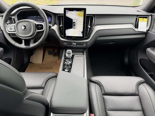 2026 Volvo XC60 B5 Ultra Black Edition