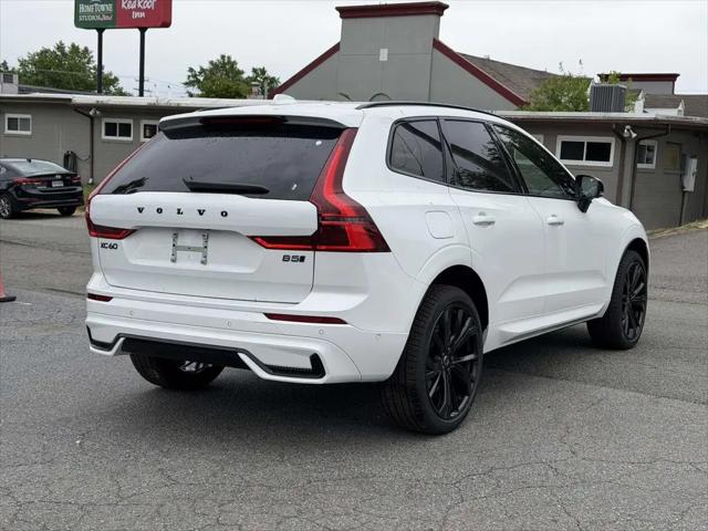 2026 Volvo XC60 B5 Ultra Black Edition