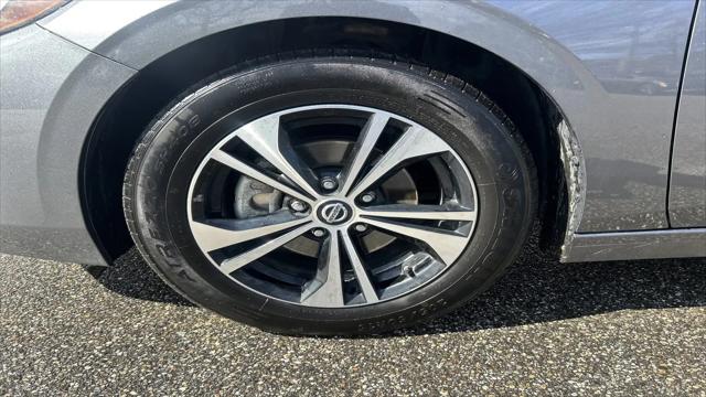 2023 Nissan Sentra SV Xtronic CVT