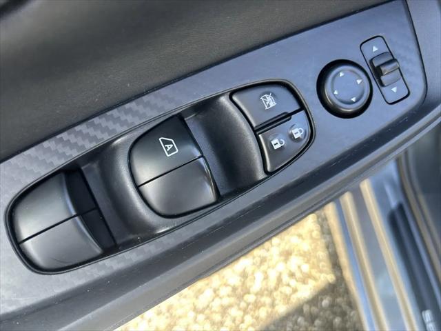 2023 Nissan Sentra SV Xtronic CVT