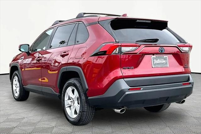 2021 Toyota RAV4 Hybrid XLE