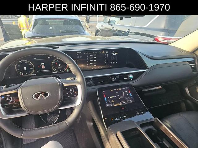2025 INFINITI QX80 SENSORY AWD