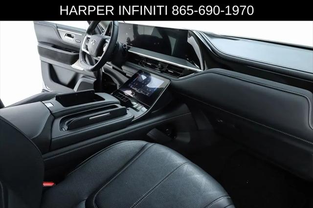 2025 INFINITI QX80 SENSORY AWD