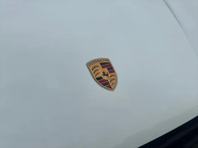 2023 Porsche Macan Macan