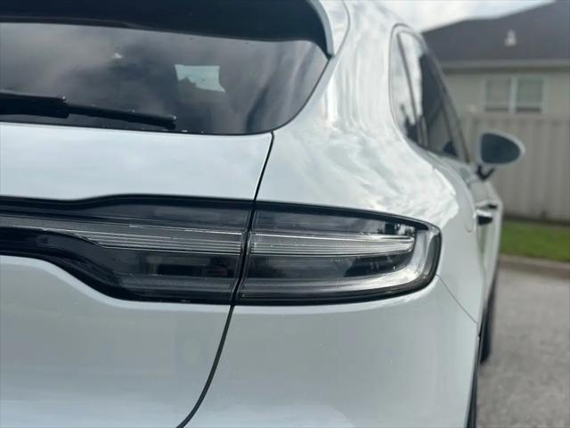 2023 Porsche Macan Macan