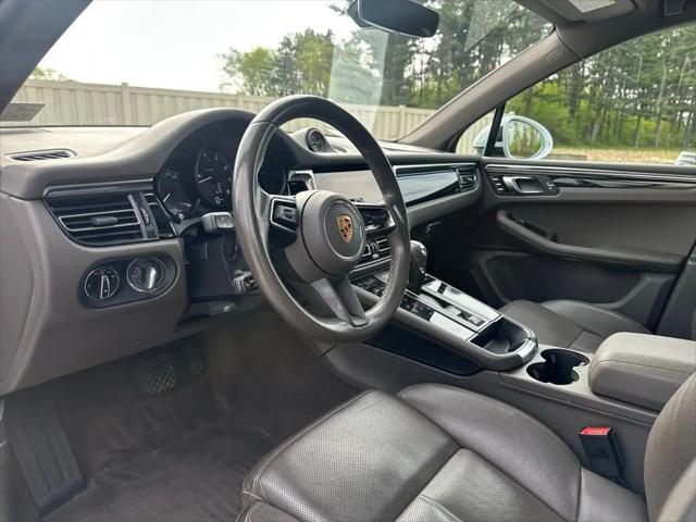 2023 Porsche Macan Macan